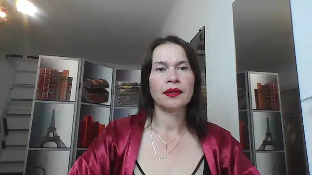 Snapshot of Selena_Moo chatting on June 30, 2026, 7:53 am Selena Moo online show from June 30, 2026, 7:53 am