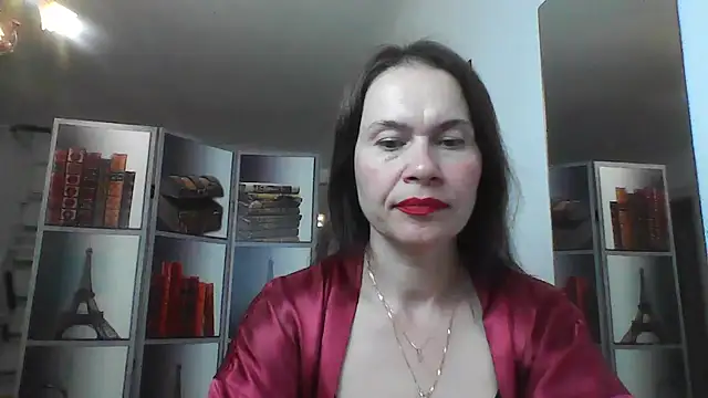 Snapshot of Selena_Moo chatting on July 13, 2026, 11:13 am Selena Moo online show from July 13, 2026, 11:13 am