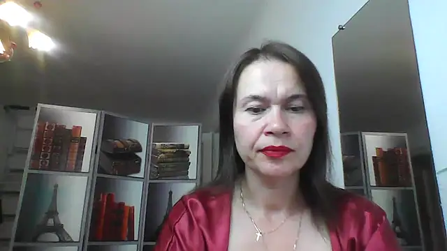 Snapshot of Selena_Moo chatting on July 18, 2026, 8:51 am Selena Moo online show from July 18, 2026, 8:51 am