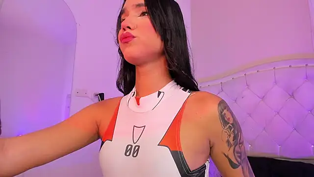 Majo Sweett online show from April 13, 2026, 1:55 am