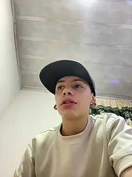 Snapshot of purple_755 chatting on March 20, 2026, 5:56 am purple 755 online show from March 20, 2026, 5:56 am