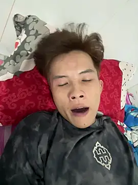 Nguyencuong1999 online show from April 30, 2026, 8:09 am