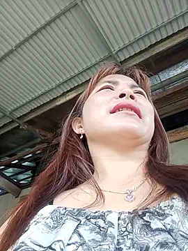 Snapshot of -Bangi- chatting on June 11, 2026, 12:32 am -Bangi- online show from June 11, 2026, 12:32 am