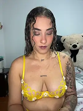 Snapshot of Melina-54 chatting on June 6, 2026, 9:41 pm Melina-54 online show from June 6, 2026, 9:41 pm