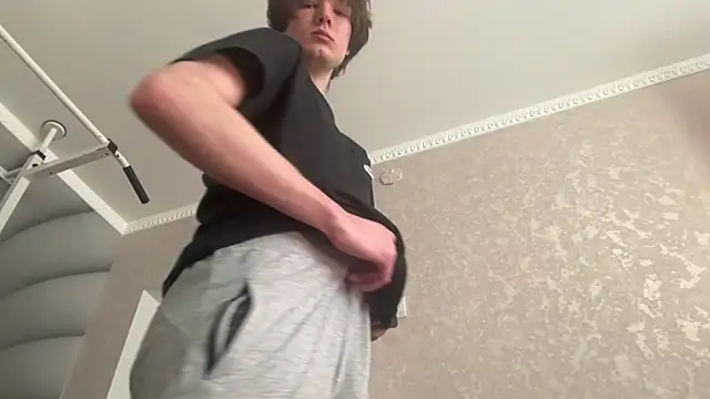 tomasdickpick online show from May 3, 2026, 8:20 am