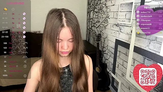 ElmiraDabato online show from July 5, 2026, 5:58 am