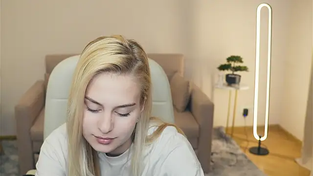 RudyElfenbein online show from March 25, 2026, 9:26 am