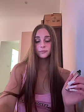 Snapshot of BellMeow_ chatting on July 20, 2026, 3:03 pm BellMeow online show from July 20, 2026, 3:03 pm