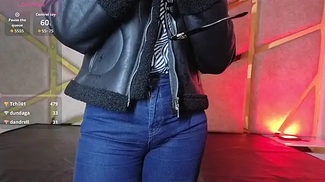 Snapshot of Antonella_Santorini chatting on April 21, 2026, 1:42 am Antonella Santorini online show from April 21, 2026, 1:42 am