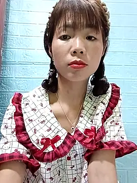 Snapshot of AmyLinee01 chatting on July 14, 2026, 10:26 pm AmyLinee01 online show from July 14, 2026, 10:26 pm