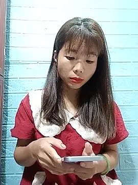 Snapshot of AmyLinee01 chatting on July 20, 2026, 11:56 am AmyLinee01 online show from July 20, 2026, 11:56 am