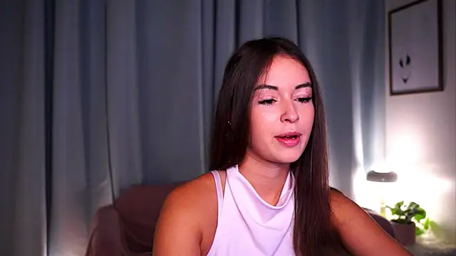 Snapshot of Fawnette chatting on July 19, 2026, 9:13 am Fawnette online show from July 19, 2026, 9:13 am