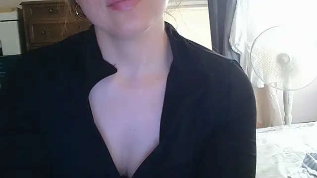 mery lou20252 online show from June 20, 2026, 11:13 am