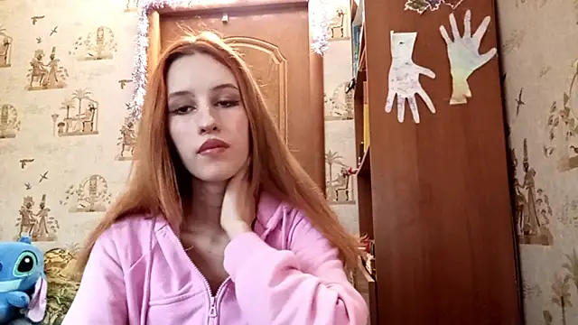 SirenFrost online show from March 26, 2026, 1:28 pm