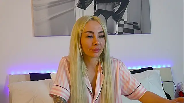 FrancescaGrayy online show from June 7, 2026, 7:06 pm