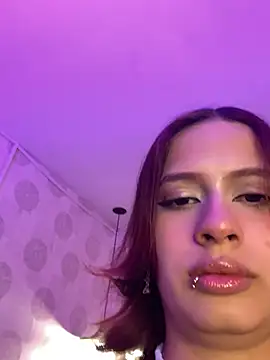 steffmontespink18 online show from August 6, 2026, 1:02 pm