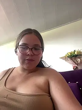 Snapshot of Dulce_Noa chatting on March 22, 2026, 4:32 pm Dulce Noa online show from March 22, 2026, 4:32 pm