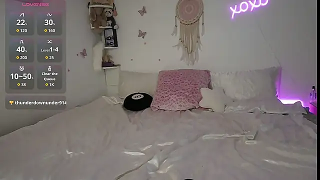 Snapshot of Baby-imi chatting on May 28, 2026, 2:09 am Baby-imi online show from May 28, 2026, 2:09 am