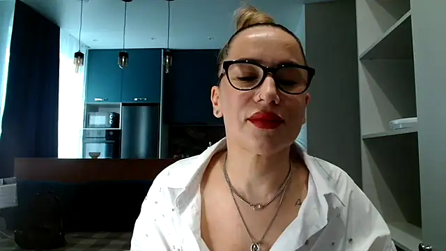 Kasara Bonny online show from March 25, 2026, 12:11 pm