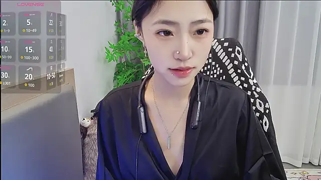 Snapshot of su_ning chatting on April 25, 2026, 11:57 am su ning online show from April 25, 2026, 11:57 am