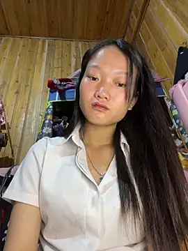 Jolinie online show from April 23, 2026, 12:29 pm