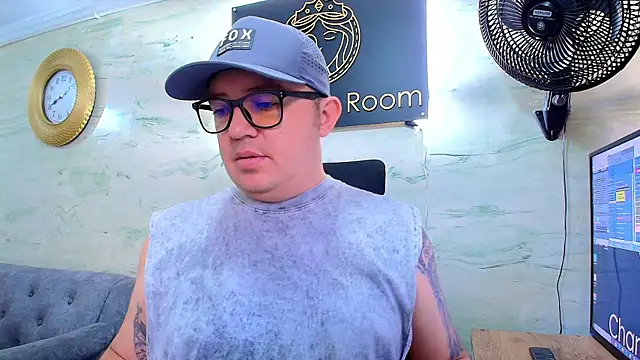 maximo daddy online show from April 26, 2026, 1:09 pm