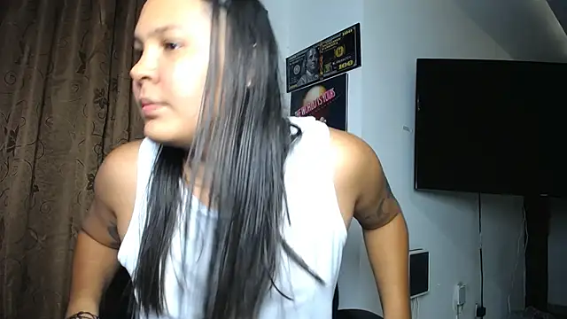 Snapshot of Junaiker_roa1 chatting on April 4, 2026, 1:37 am Junaiker roa1 online show from April 4, 2026, 1:37 am