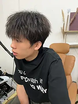 zzzzppp3 online show from June 1, 2026, 11:01 am