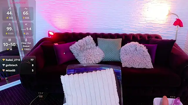 AngelWooW online show from June 25, 2026, 5:12 am