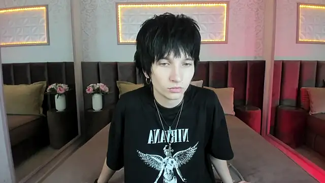 Snapshot of AdonBev chatting on July 18, 2026, 7:01 am AdonBev online show from July 18, 2026, 7:01 am