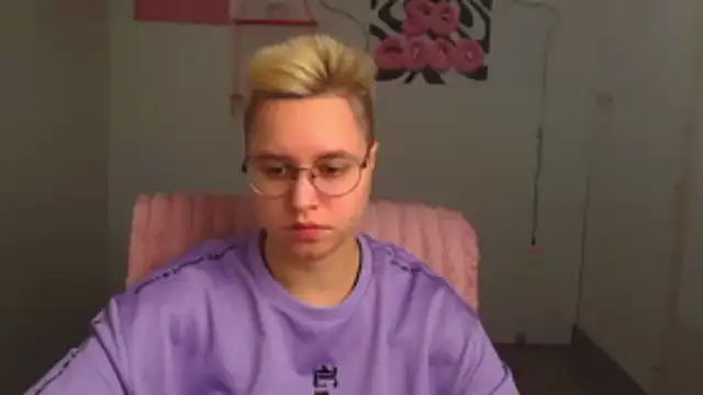 Bella lla online show from March 24, 2026, 6:18 am