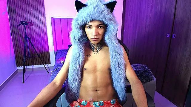 Snapshot of im_Usuga chatting on April 5, 2026, 3:04 am im Usuga online show from April 5, 2026, 3:04 am