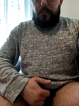 Snapshot of Tayphoon00 chatting on March 29, 2026, 12:16 pm Tayphoon00 online show from March 29, 2026, 12:16 pm