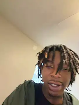 Thirdlegsuave online show from March 25, 2026, 9:32 pm