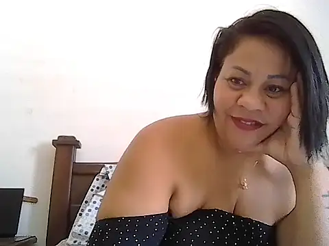 Snapshot of Veronica_missbigg chatting on May 11, 2026, 4:04 pm Veronica missbigg online show from May 11, 2026, 4:04 pm