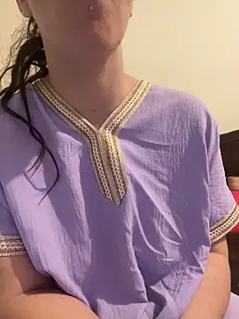 Melanie-beaute online show from April 1, 2026, 5:54 pm