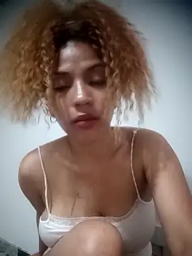SolashLitzy Curly online show from June 1, 2026, 12:29 pm