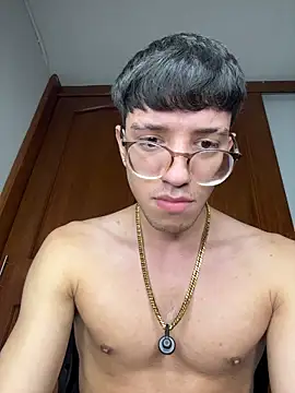 ArthurDaviess online show from March 24, 2026, 10:09 am