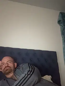 whitelioncody online show from April 19, 2026, 5:07 am