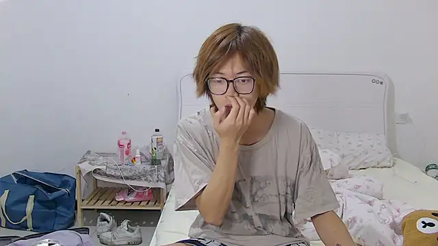 buding-001 online show from July 7, 2026, 10:52 am