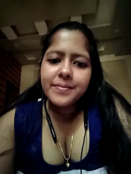 Aditi sarkar online show from April 13, 2026, 5:13 am
