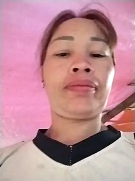 Ely-cute2k online show from May 5, 2026, 10:51 pm