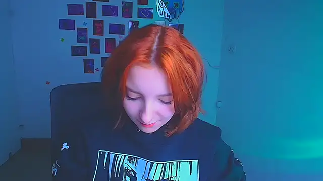 Snapshot of Butterfly_Milly chatting on March 27, 2026, 12:38 pm Butterfly Milly online show from March 27, 2026, 12:38 pm