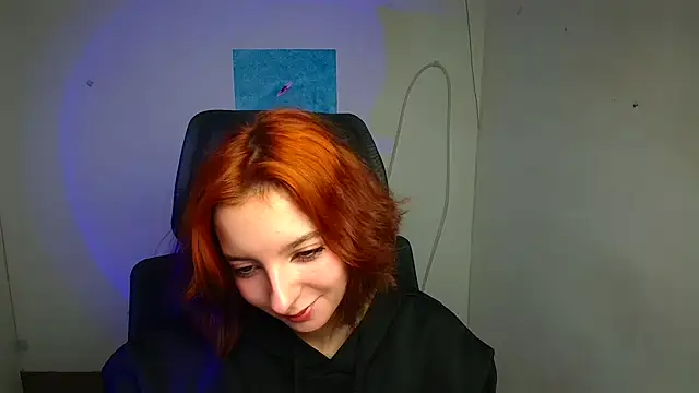 Snapshot of Butterfly_Milly chatting on April 6, 2026, 11:33 am Butterfly Milly online show from April 6, 2026, 11:33 am