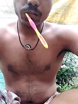 luck00y online show from June 14, 2026, 1:47 am