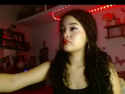 Snapshot of angel_lust1 chatting on April 3, 2026, 12:52 am angel lust1 online show from April 3, 2026, 12:52 am