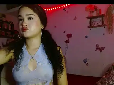 Snapshot of angel_lust1 chatting on April 4, 2026, 2:10 am angel lust1 online show from April 4, 2026, 2:10 am