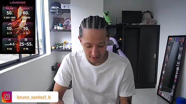 Snapshot of Bruno_santos1 chatting on May 20, 2026, 1:17 pm Bruno santos1 online show from May 20, 2026, 1:17 pm