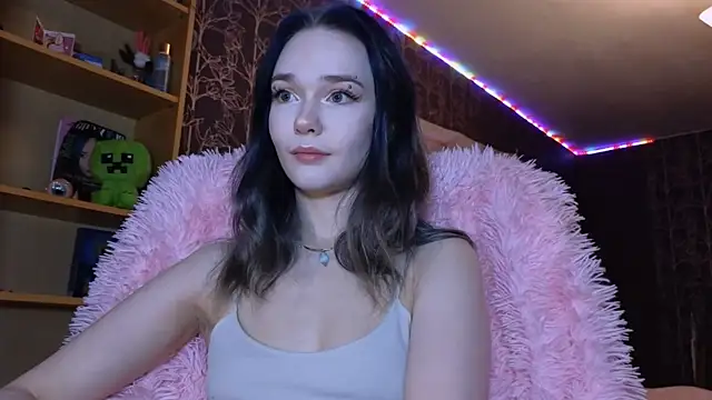 baby onface online show from July 15, 2026, 8:14 pm