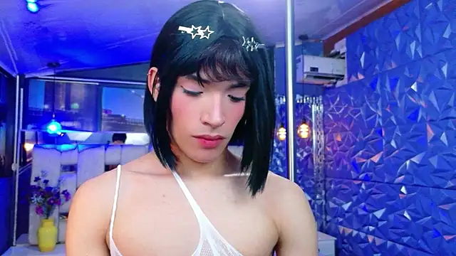 Snapshot of IsaacNovaa chatting on May 16, 2026, 7:45 pm IsaacNovaa online show from May 16, 2026, 7:45 pm